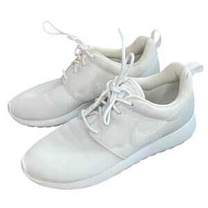 Nike roshe run sneakers white youth size 5.5 lightweight activewear neutral